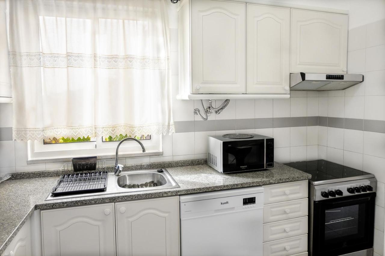 Modern & Spacious Sea View Flat For Lovely Vacation Caniço Kültér fotó